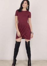 Robe courte de tulipes