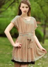 Robe beige à pois couleur menthe