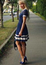 Ruha mindenkinek tengeri stílusban