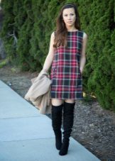 Robe sans manches à carreaux (tartan)