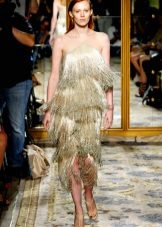 Robe à longue frange