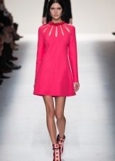 Robe droite dans le style des années 60