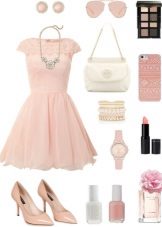 Robe pour la figure Rectangle et accessoires