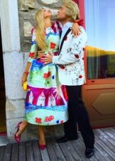 Robe avec un motif, avec Nikolai Baskov