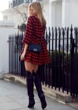 Robe courte à carreaux