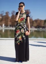 Robe longue noire décontractée à imprimé floral