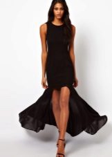 Robe évasée avec une jupe crayon et train