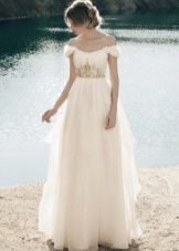 Robe de mariée longue en taille haute