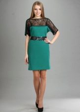 Robe en maille biélorusse avec dentelle