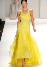 Robe printanière jaune