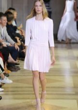 Robe d'été à manches ajustées