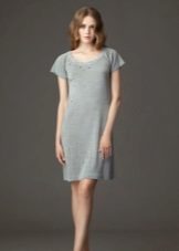 Robe en jersey à manches courtes