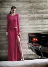 Robe en jersey rouge fermée