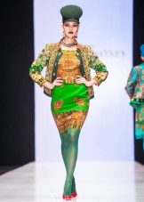 Robe du créateur de foulards Pavloposadsky, Zaitsev