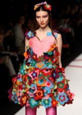 Robe en papier couleur