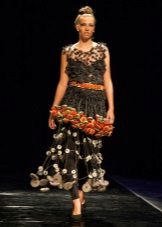 Robe faite de matériaux de rebut