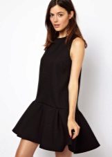 Robe courte noire taille basse