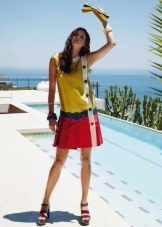 Robe de couleur taille basse