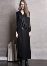 Longue robe noire taille basse