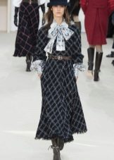 Robe en laine à carreaux Chanel