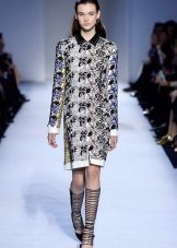 Robe avec un motif de couleur de laine