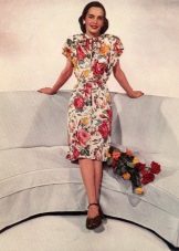 Robe dans le style de 40 couleurs