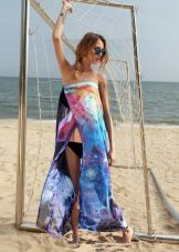 Sarong et lunettes à lui