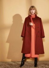 Manteau pour la robe d'hiver