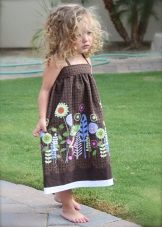 Robe élégante avec un imprimé de fleurs pour la fille