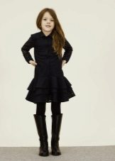 Robe élégante pour la fille de 8-9 ans de dentelle