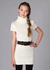 Robe-pull à l'école pour une fille de 11 ans