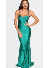 robe de soirée en satin à bretelles