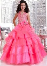 Robe moelleuse rose pour la classe de bal 4