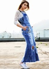 Veste en dentelle à une robe en jean, robe d'été