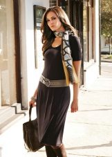 Accessoires pour robe midi tricotée noir