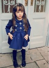 Robe d'hiver tricotée pour la fille de la silhouette