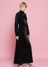 Robe en velours noir