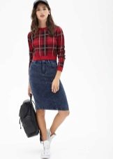 jupe crayon en jean mi-longue