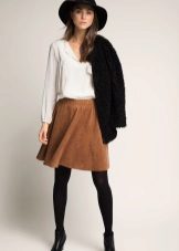 jupe élastique pour l'automne