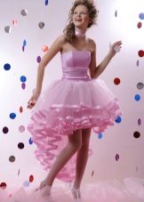 Un paquet de tulle avec un train