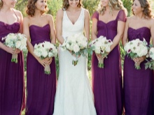 Robes de demoiselles d'honneur violettes
