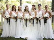 Robes blanches pour demoiselles d'honneur