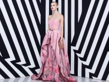 Robe rose à lilas