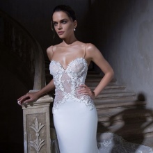 robe de mariée franche avec un corset transparent