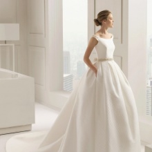 Robe de mariée modeste magnifique de Rosa Clara