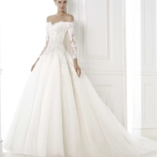 Robe de mariée en dentelle