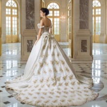 Robe de mariée avec train Vato