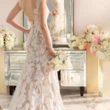 Robe de mariée en dentelle sirène avec dos ouvert