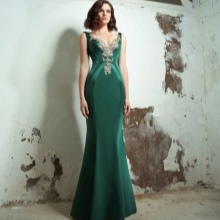 Robe de soirée Empire pour un restaurant