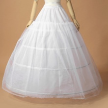 Jupon à 4 anneaux de mariage en crinoline